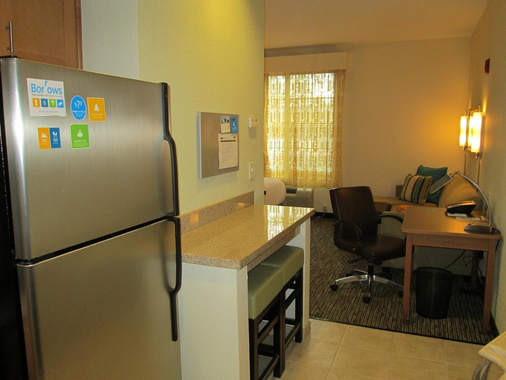 Studio 6 Carlsbad Ca Bilik gambar